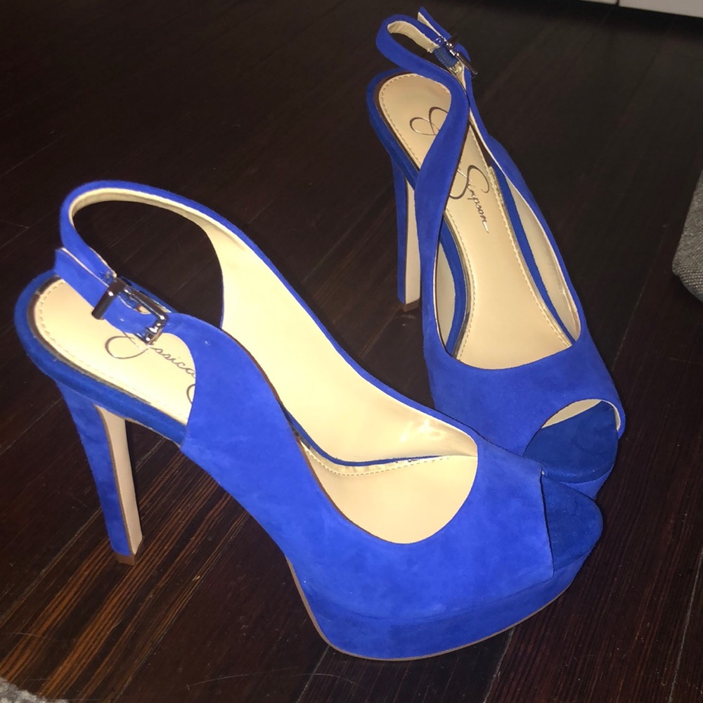BISANO Jessica Simpon pumps